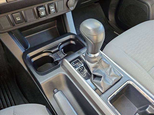 Used 2018 Toyota Tacoma SR5 image 12