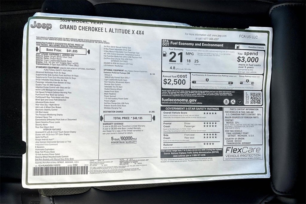New 2025 Jeep Grand Cherokee L Altitude image 14