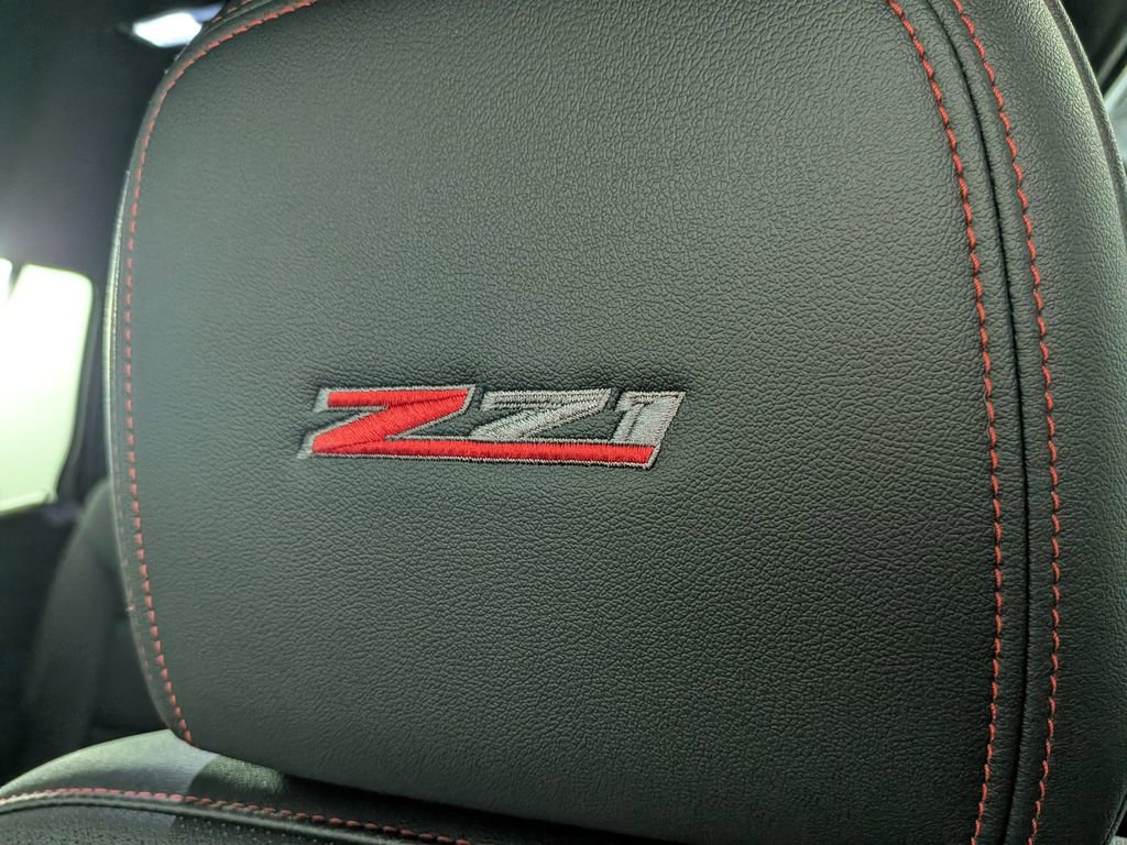 New 2026 Chevrolet Traverse Z71 w/ Driver Confidence Package image 17