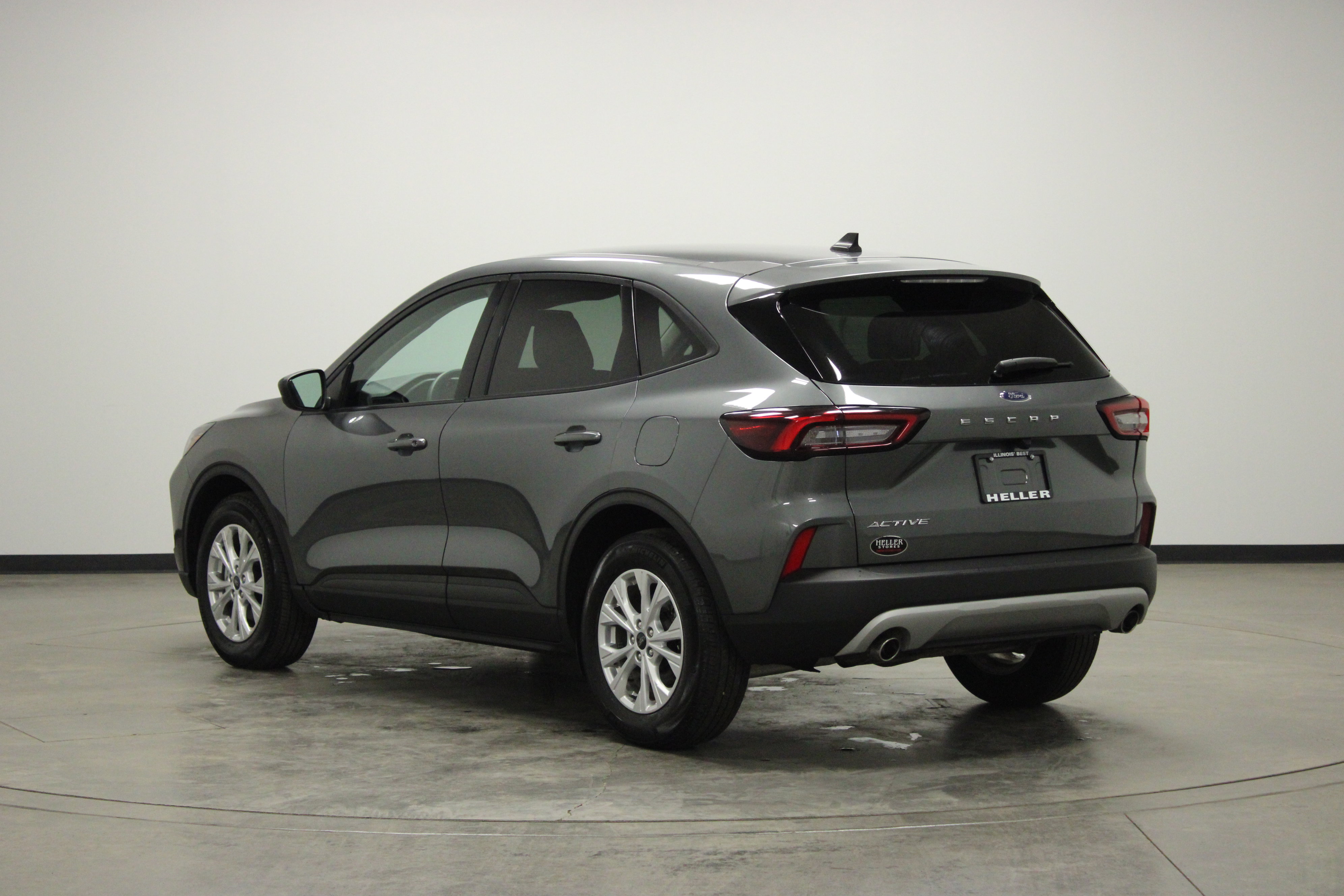 Used 2025 Ford Escape Active FWD image 6