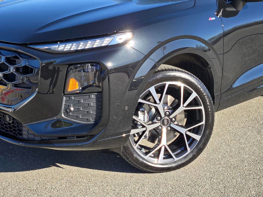 New 2026 Audi Q3 quattro 2.0T image 9