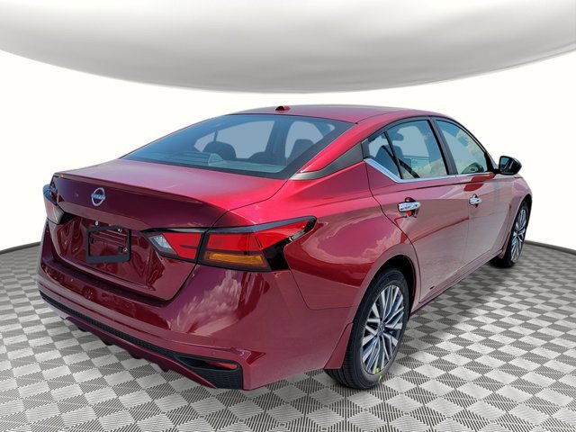 New 2025 Nissan Altima 2.5 SV image 5