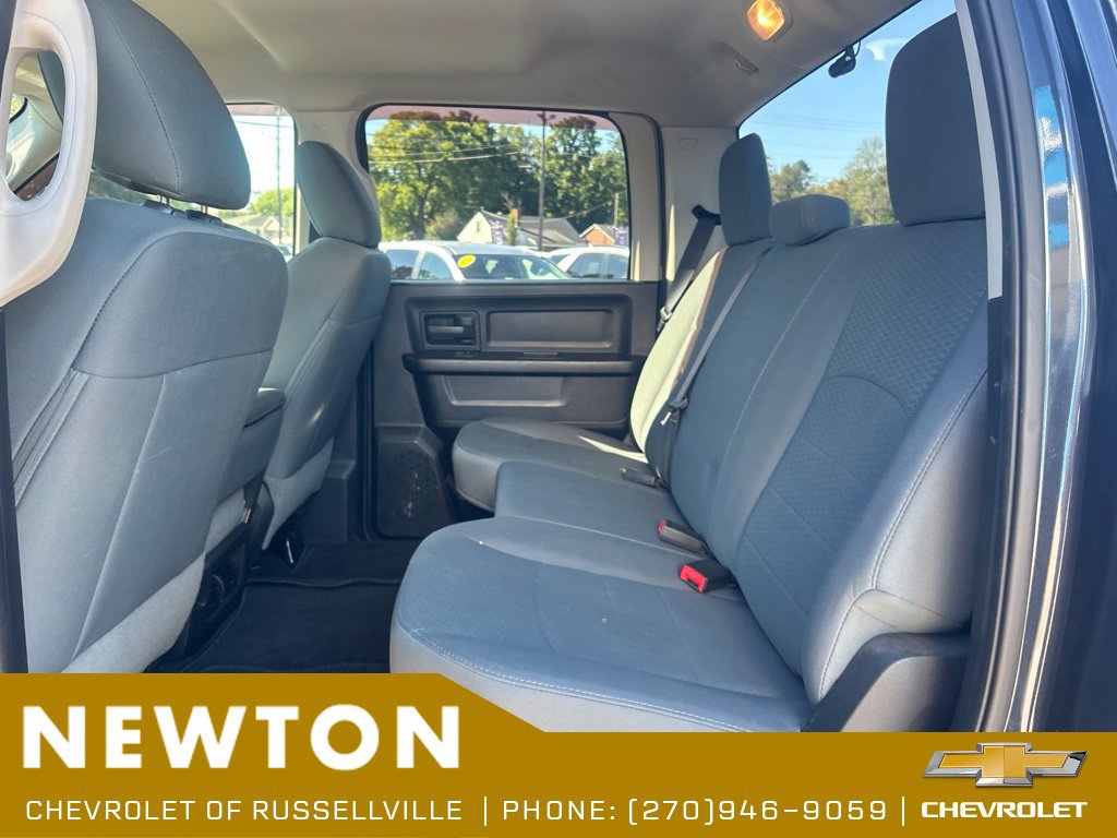 Used 2015 RAM 1500 Express AWD/4WD image 32