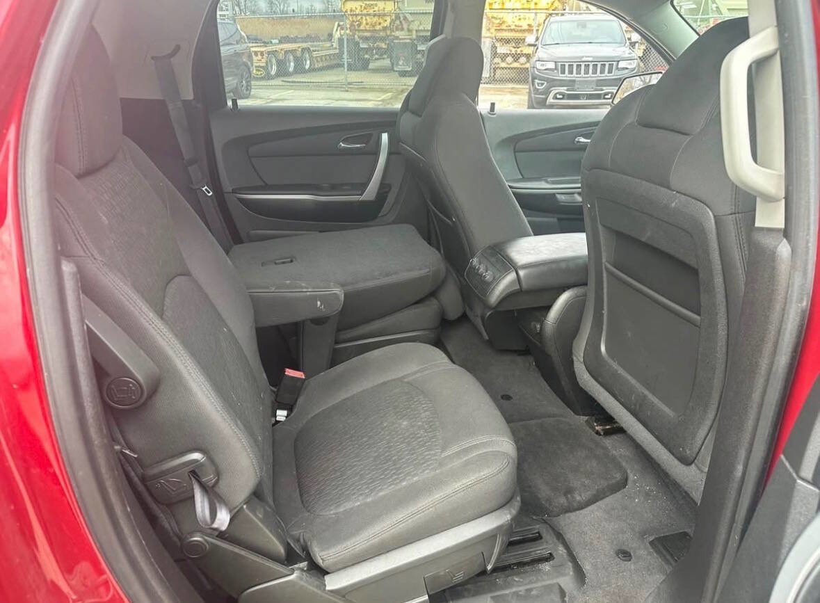 Used 2012 GMC Acadia SLE AWD/4WD image 10