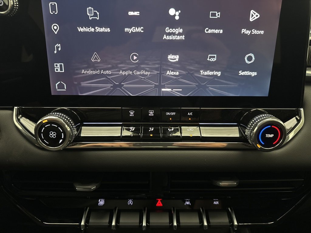 New 2025 GMC Canyon Elevation w/ Technology Package image 39