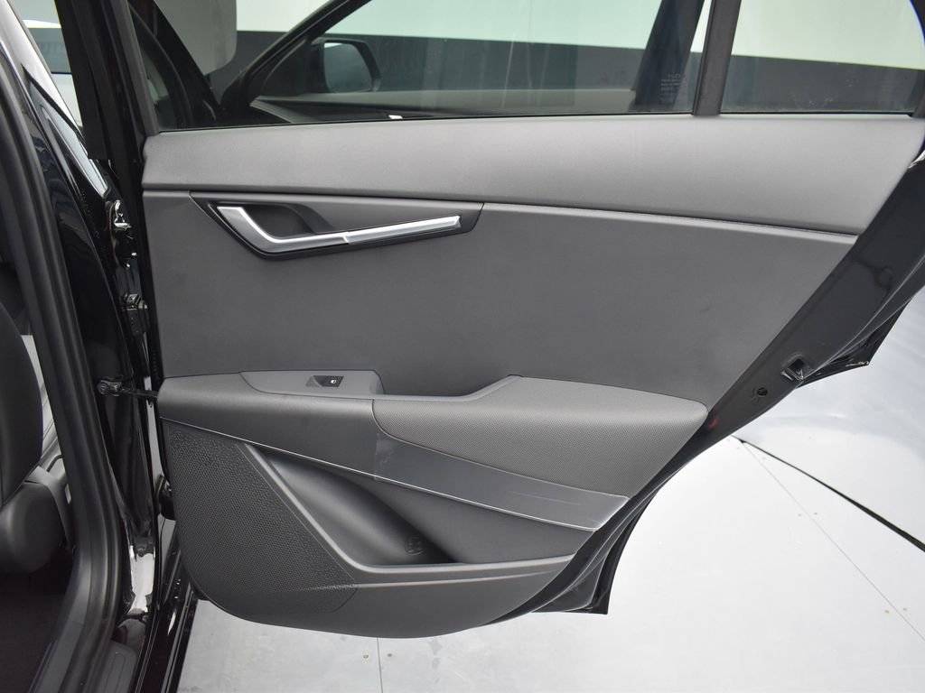 Certified 2025 Kia Niro EX FWD image 21