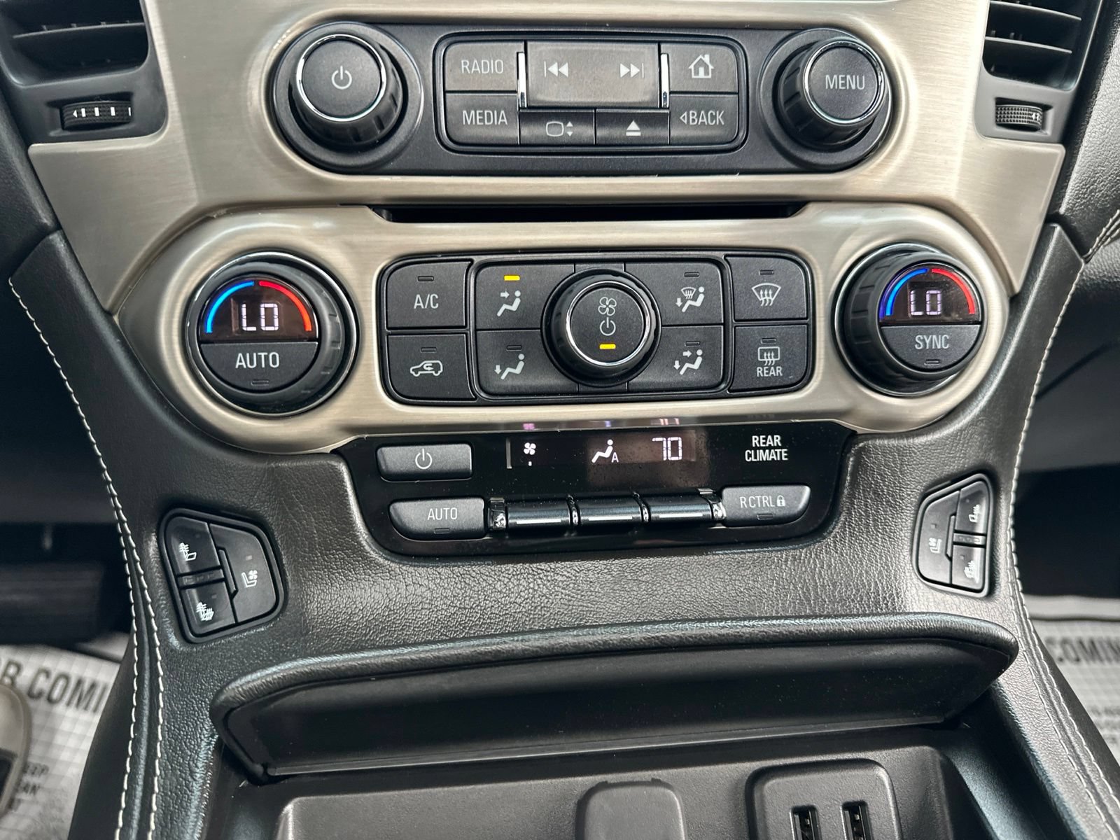 Used 2019 GMC Yukon Denali w/ Denali Ultimate Black Edition AWD/4WD image 69