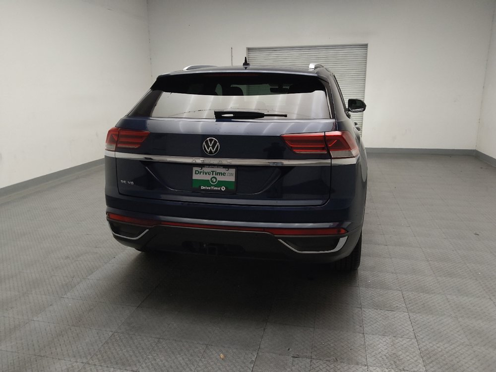Used 2022 Volkswagen Atlas Cross Sport SE FWD image 7