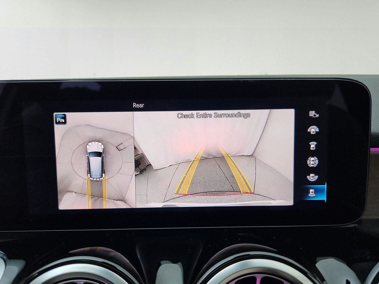 Certified 2023 Mercedes-Benz GLB 250 image 35
