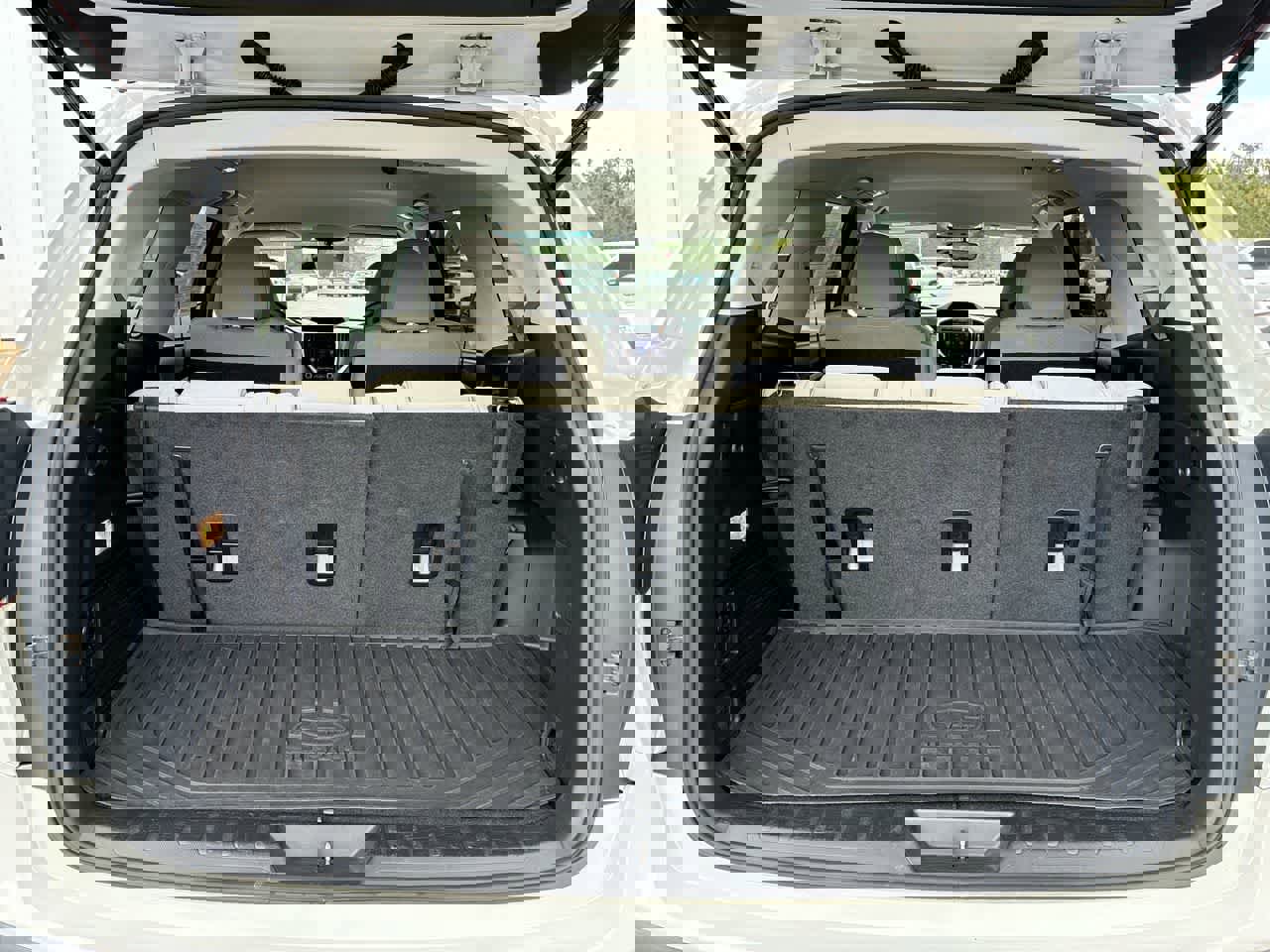 Used 2020 Subaru Ascent Premium w/ Convenience Package image 24