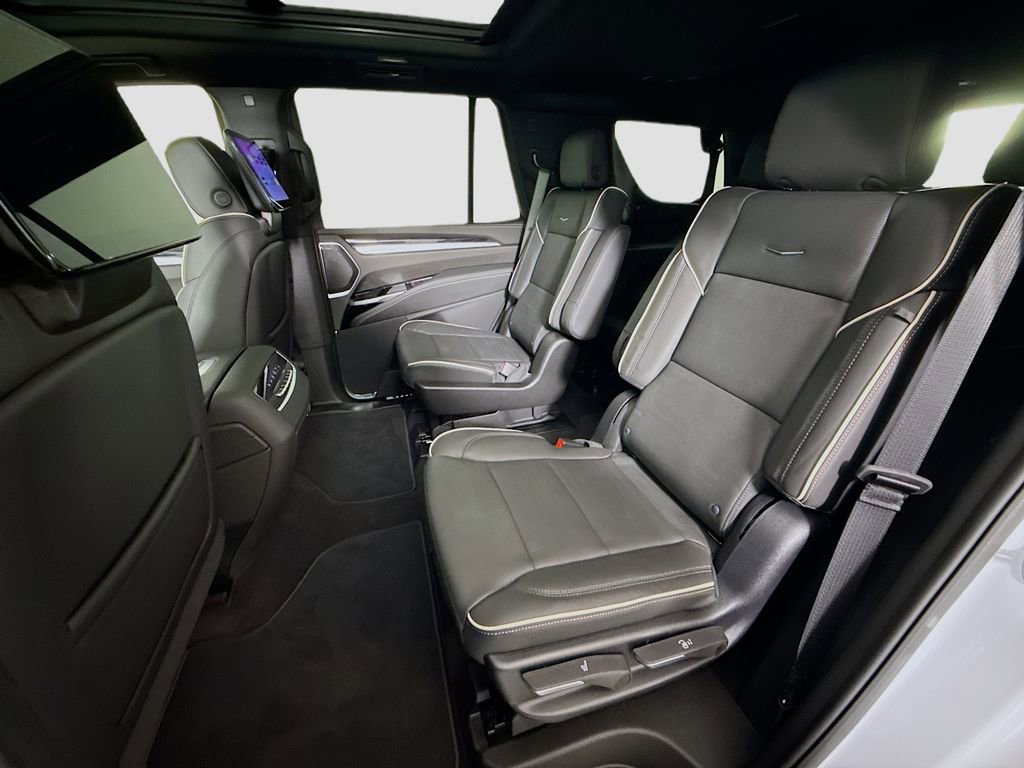 Used 2026 Cadillac Escalade Sport w/ Touring Package AWD/4WD image 27