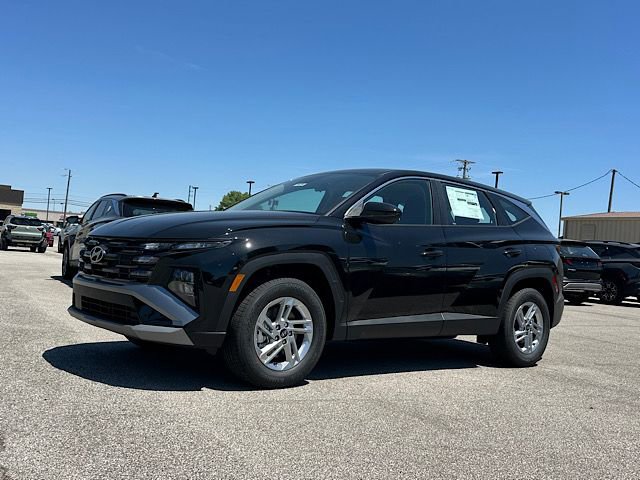 New 2026 Hyundai Tucson SE AWD/4WD image 2