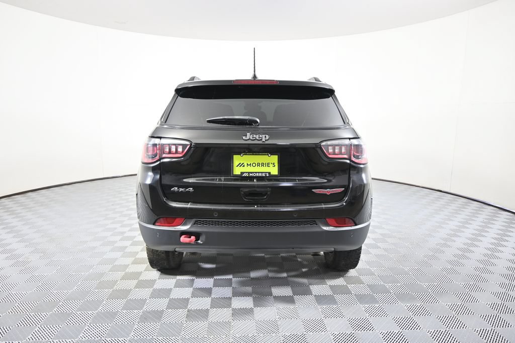 Used 2024 Jeep Compass Trailhawk AWD/4WD image 5