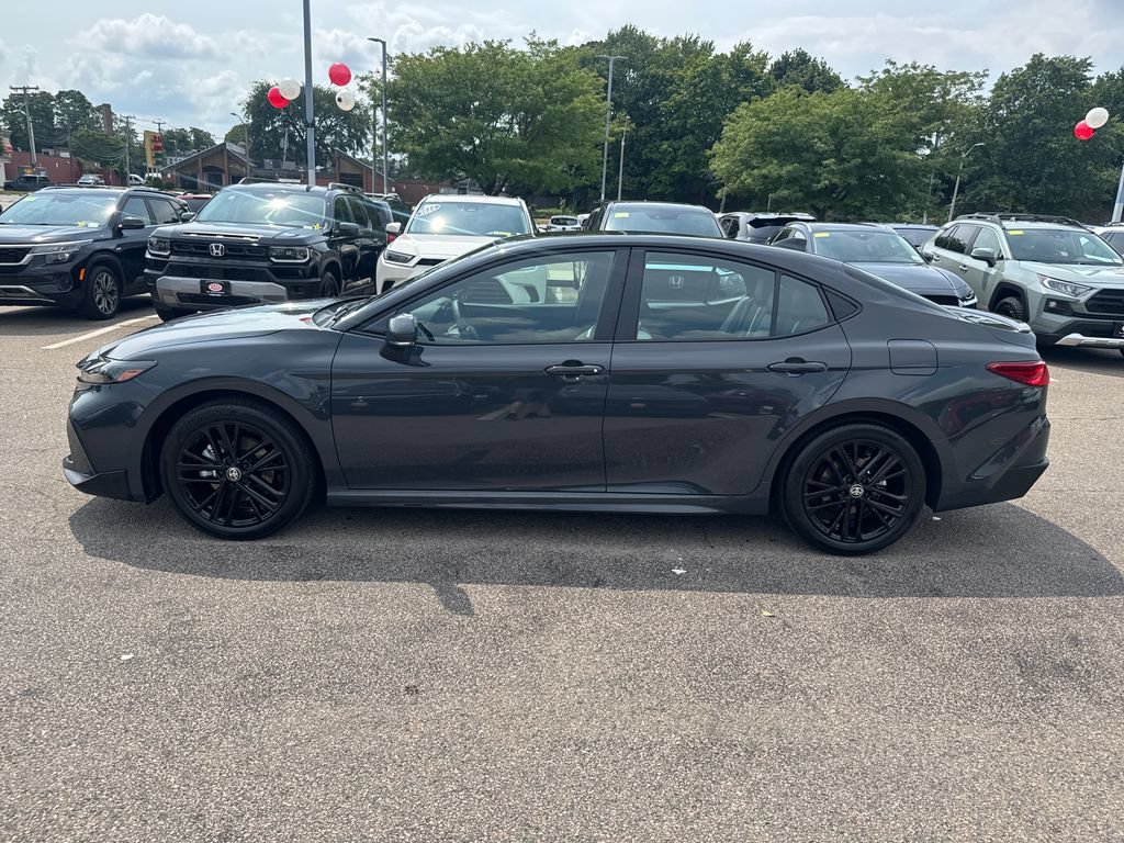 Used 2026 Toyota Camry SE w/ Convenience Package AWD/4WD image 5
