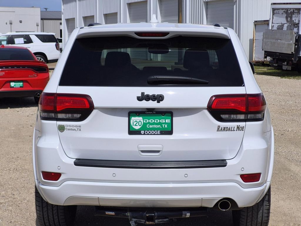 Used 2019 Jeep Grand Cherokee Altitude RWD image 6