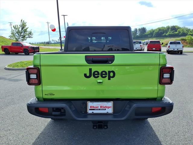 Used 2025 Jeep Gladiator Sport AWD/4WD image 7