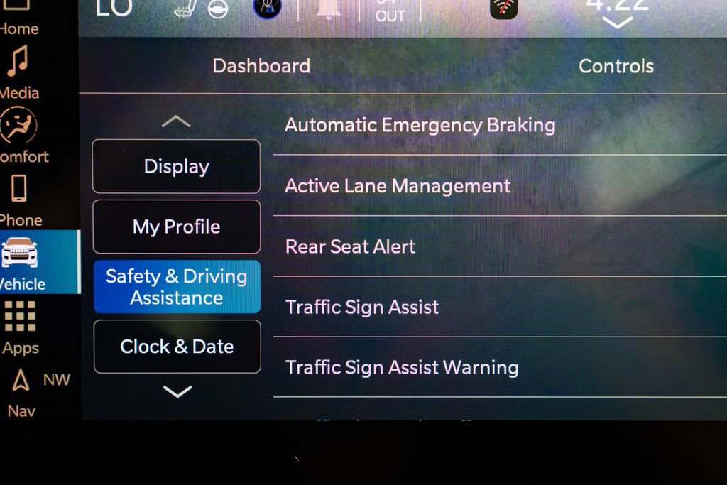 New 2026 Jeep Grand Cherokee L Limited AWD/4WD image 19