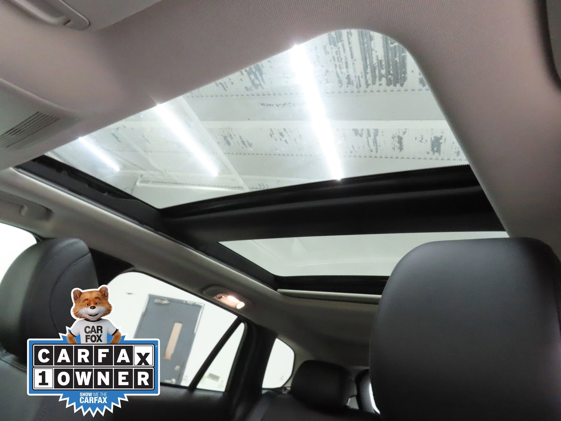Used 2025 MAZDA CX-50 AWD 2.5 Hybrid w/ Premium Pkg image 17