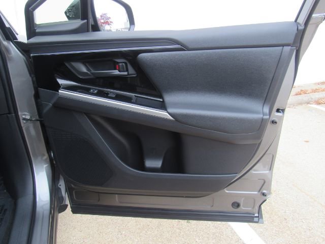 Used 2023 Toyota bZ4X XLE w/ Weather Package image 20