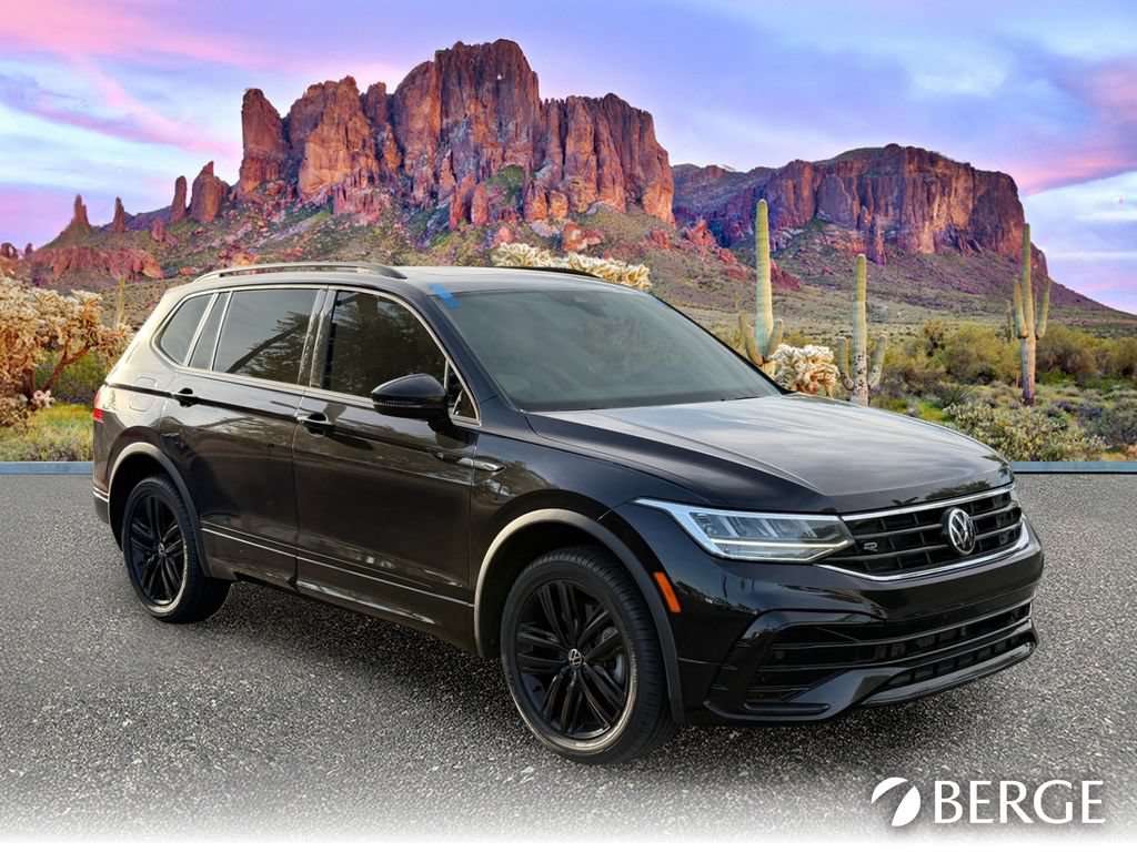 Used 2022 Volkswagen Tiguan SE R-Line AWD/4WD image 9