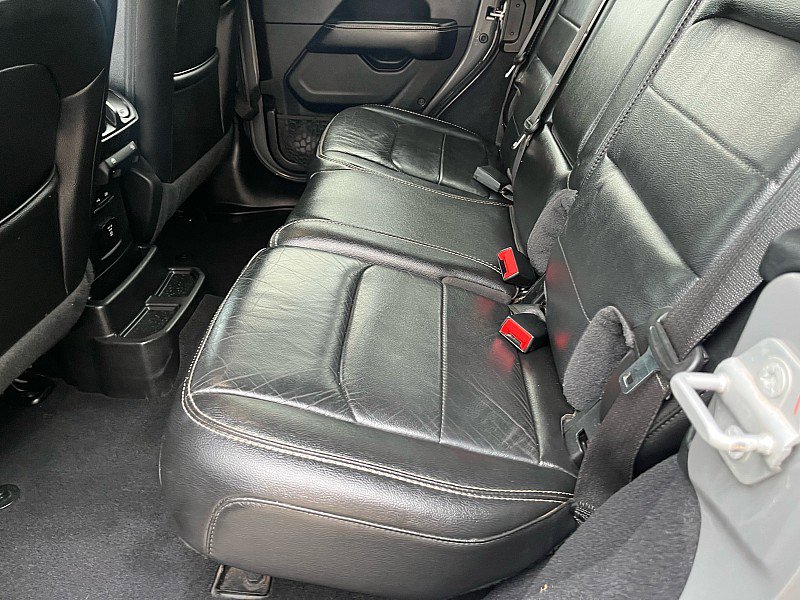 Used 2020 Jeep Wrangler Unlimited Sahara w/ Dual Top Group image 17