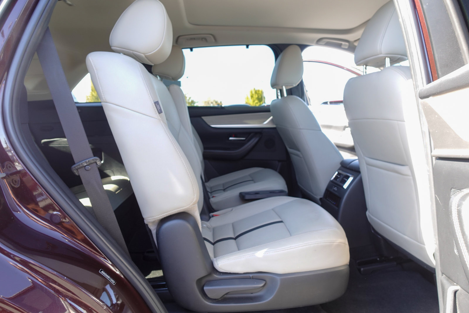 Used 2024 MAZDA CX-90 Plug-In Hybrid w/ Premium Pkg AWD/4WD image 18