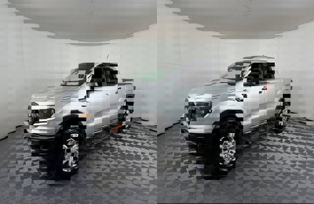 Used 2019 Ford Ranger XL w/ Equipment Group 101A Mid image 2