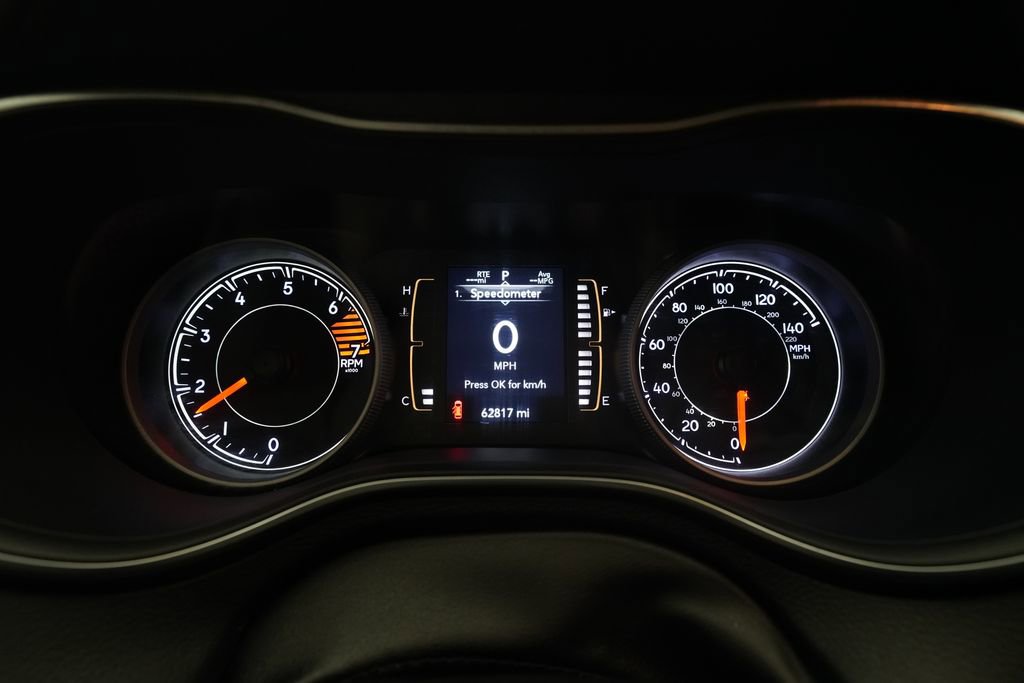 Used 2019 Jeep Cherokee Sport w/ Cold Weather Group image 2