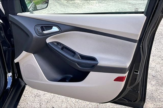 Used 2015 Ford Focus SE image 19