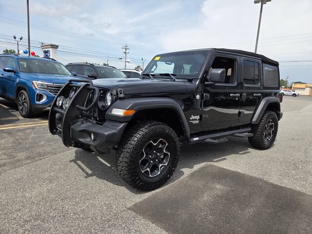 Used 2021 Jeep Wrangler Unlimited Sport AWD/4WD image 3