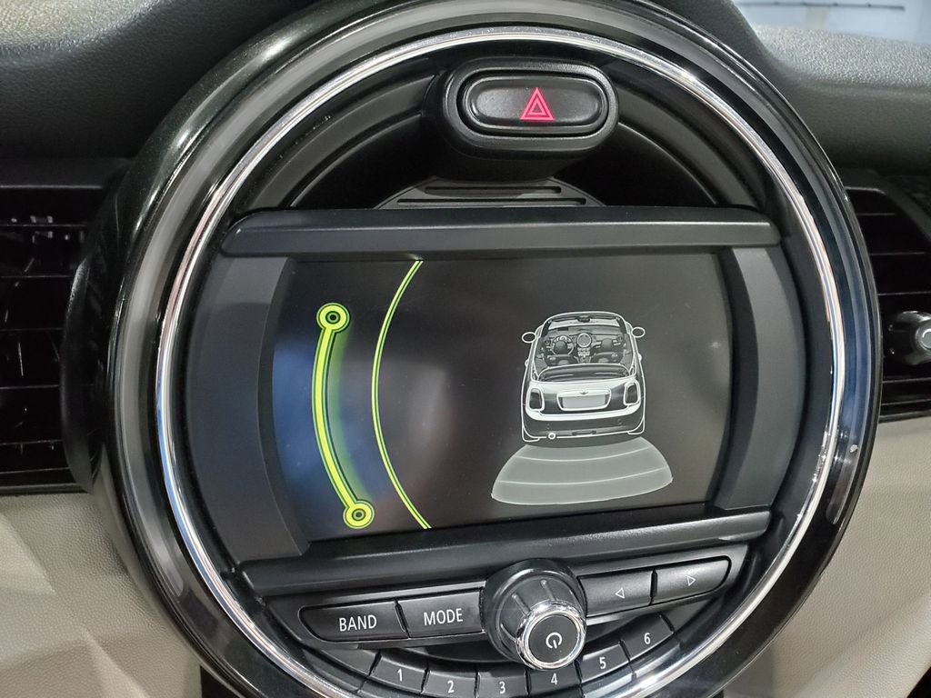 Used 2017 MINI Cooper S image 26