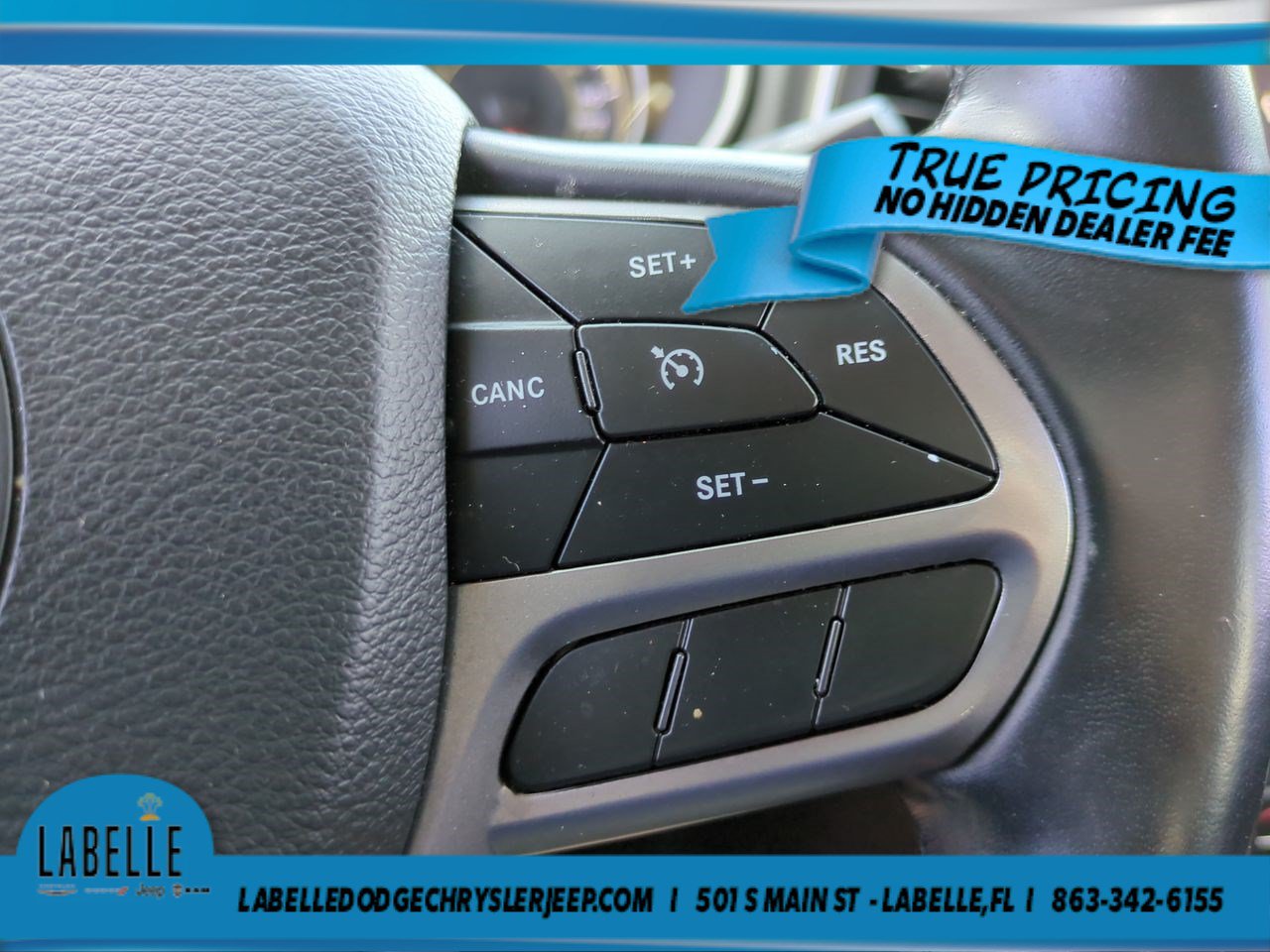Used 2021 Jeep Cherokee Latitude Lux w/ Comfort/Convenience Group FWD image 24