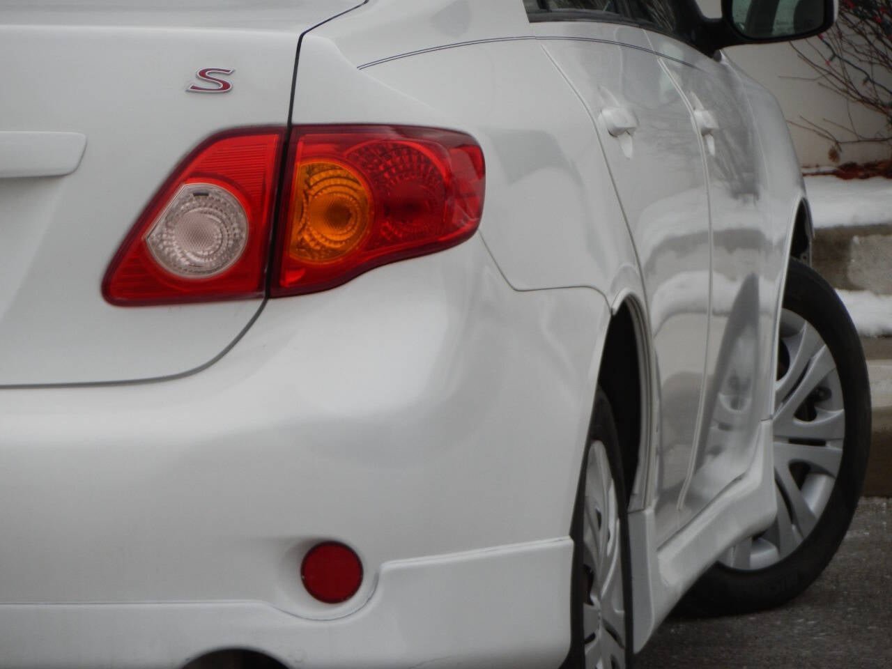 Used 2009 Toyota Corolla S FWD image 17
