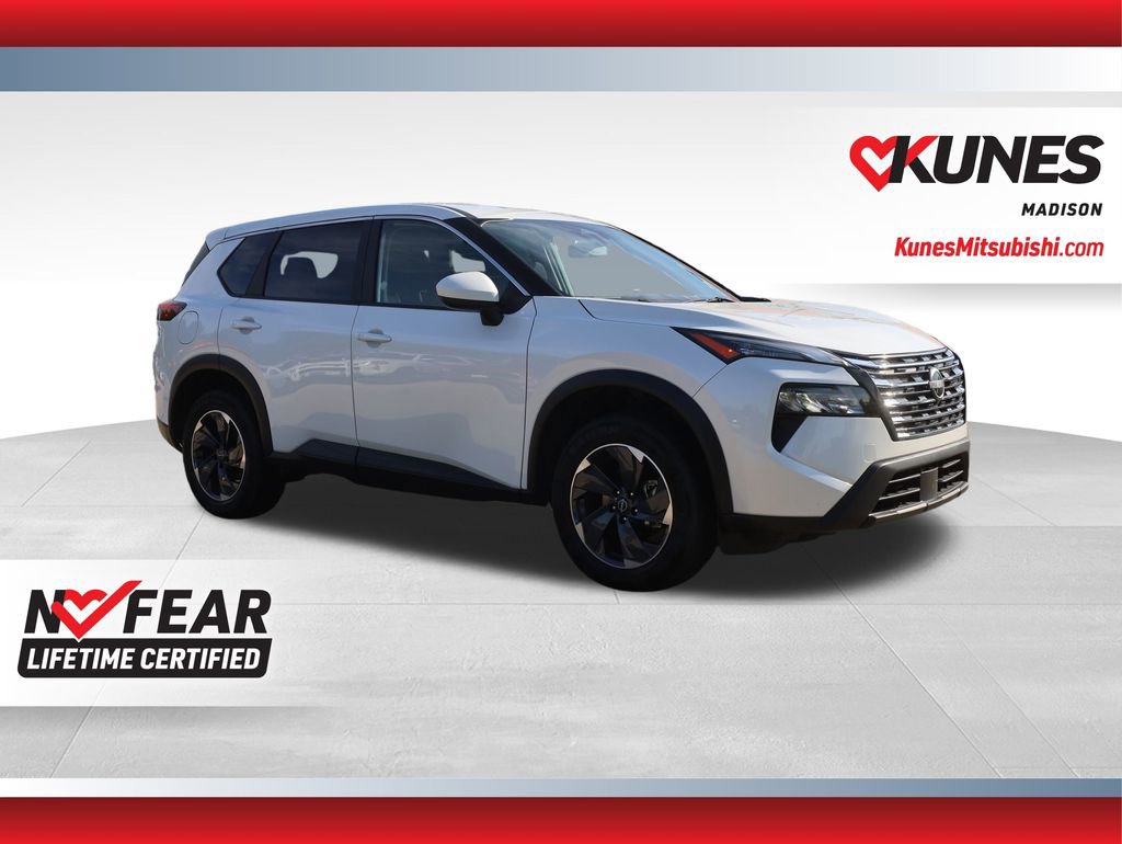 Used 2024 Nissan Rogue SV