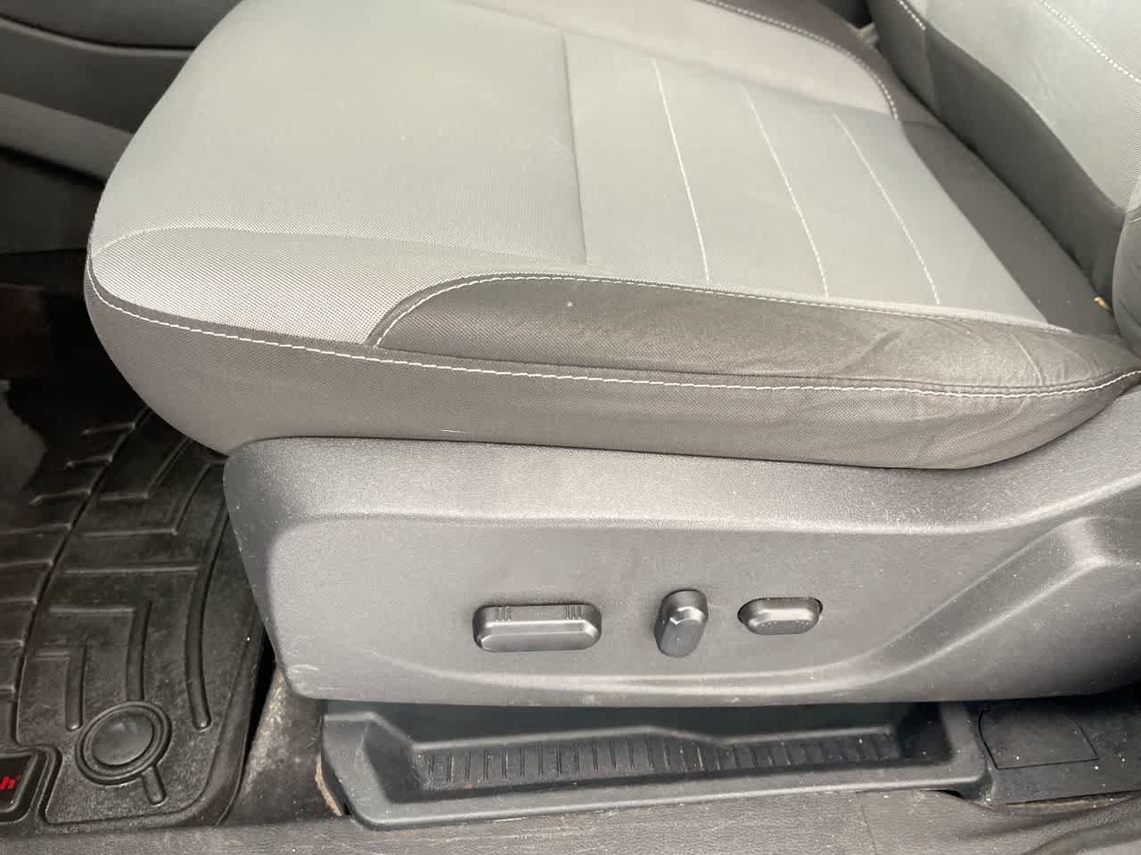Used 2016 Ford Escape SE AWD/4WD image 12