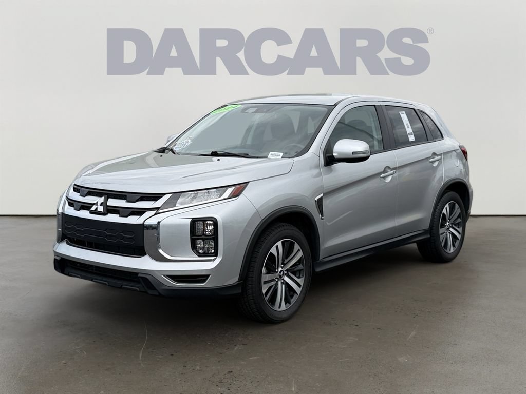 Used 2024 Mitsubishi Outlander Sport SE AWD/4WD image 3