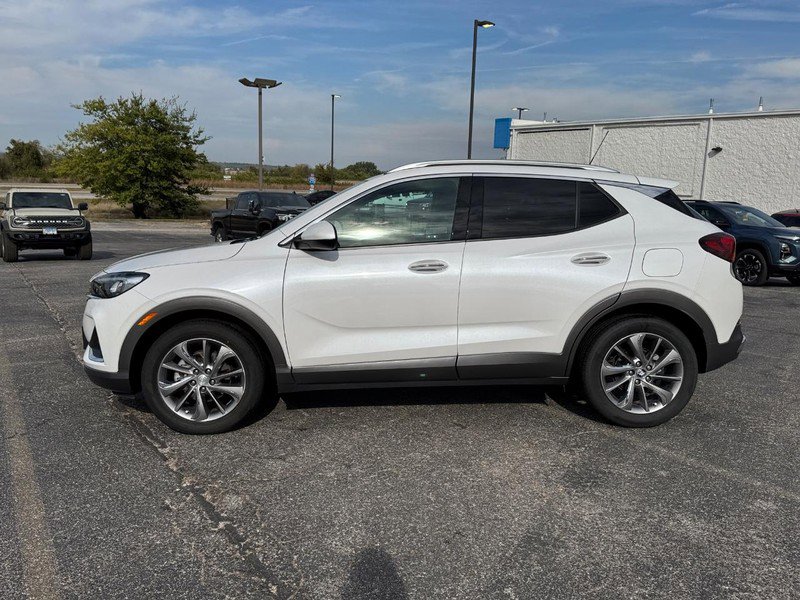 Certified 2023 Buick Encore GX Essence w/ Experience Buick Package image 2