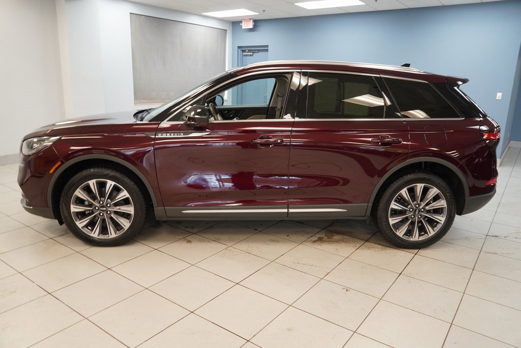 Used 2020 Lincoln Corsair Reserve w/ Elements Package image 2