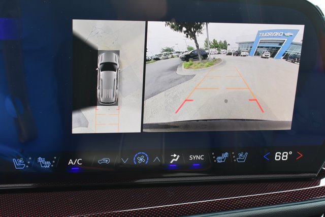 New 2026 Chevrolet Traverse RS w/ LPO, Floor Liner Package FWD image 26