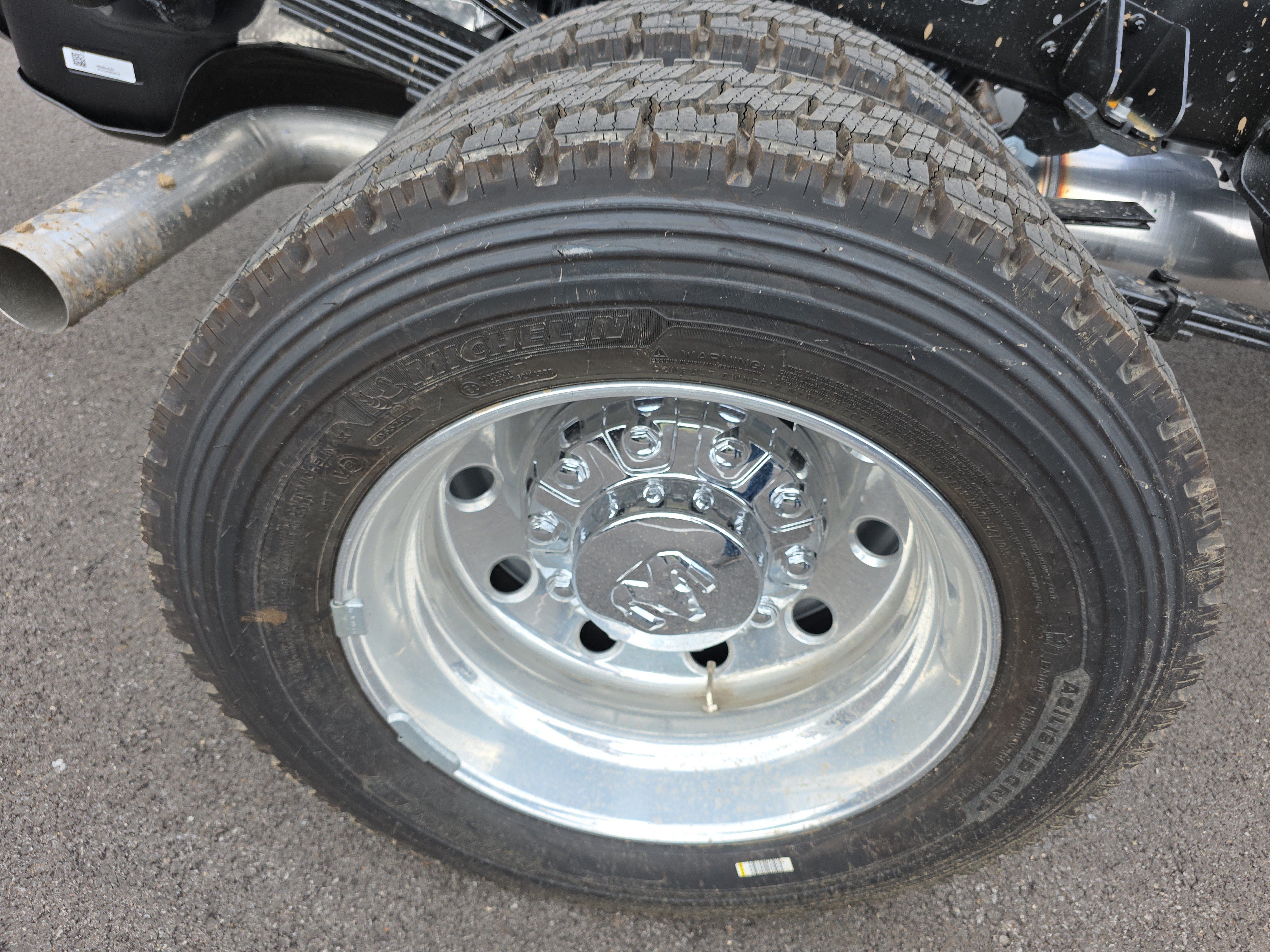 New 2027 RAM 5500 4x4 Crew Cab image 33