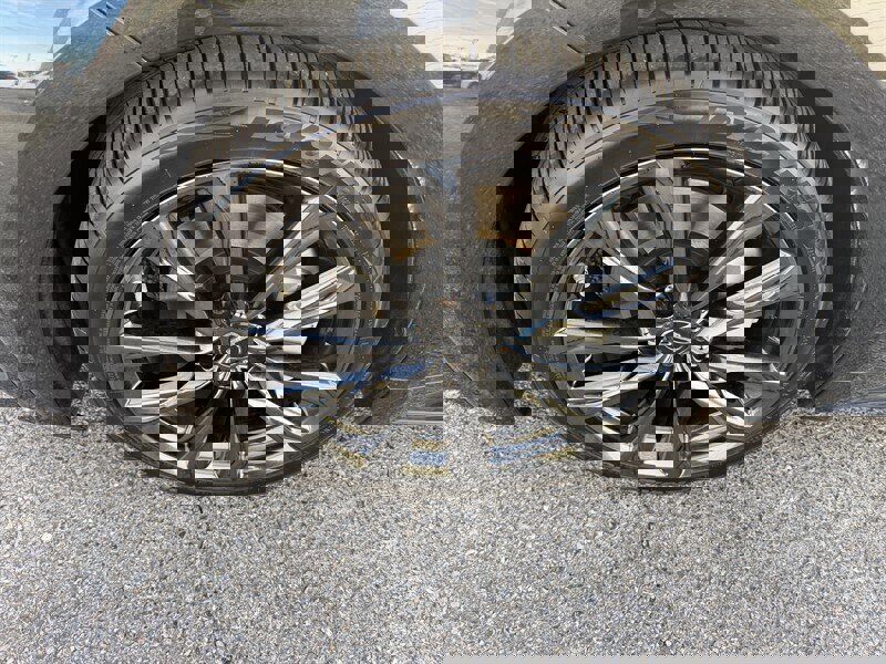 Used 2022 Lexus IS 350 F Sport w/ Navigation Package image 12