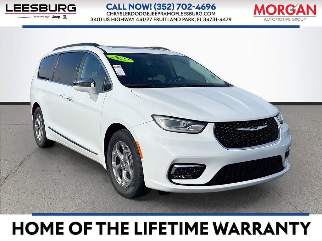 Certified 2022 Chrysler Pacifica Limited image 1