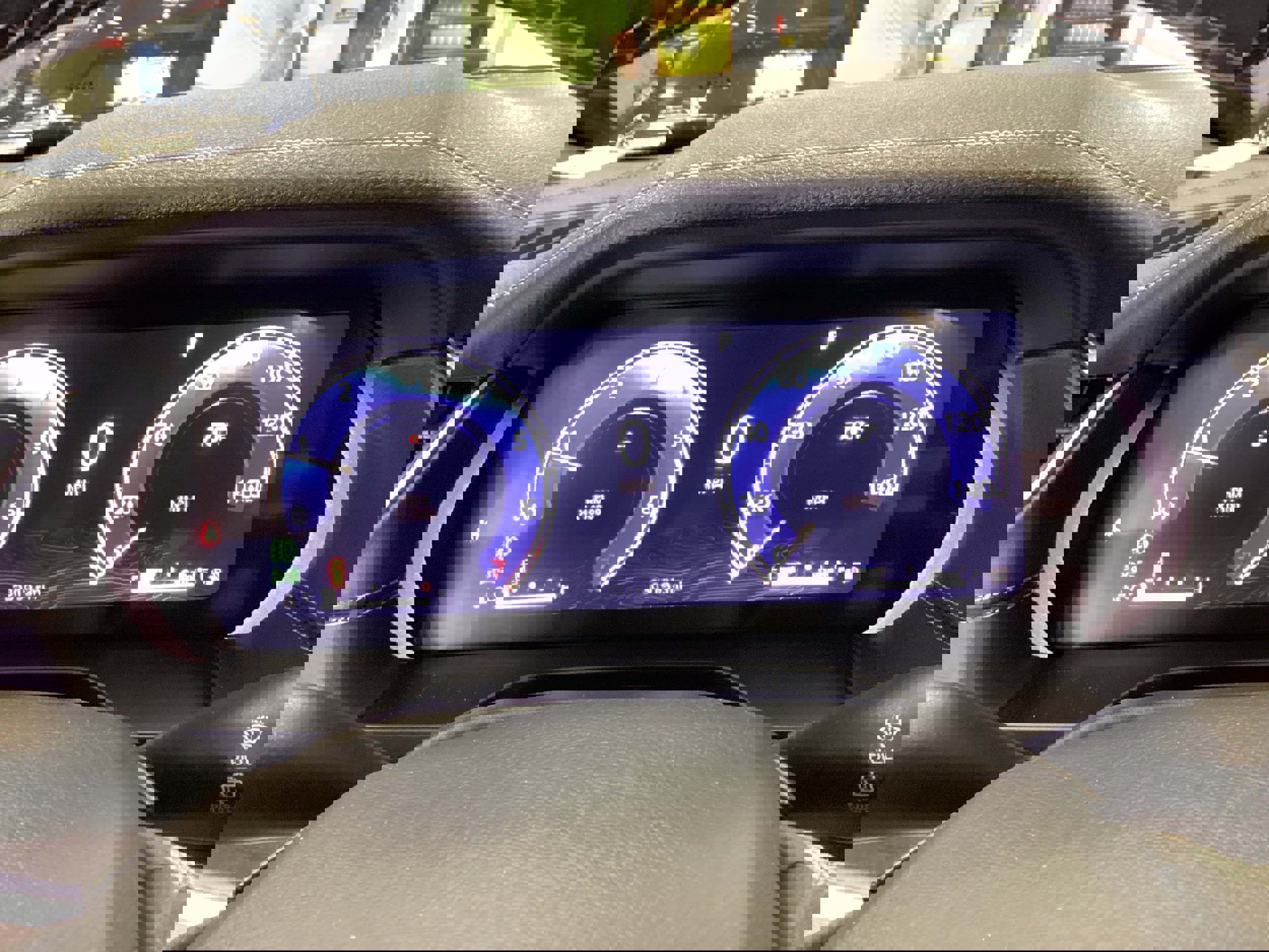 Used 2024 Jeep Grand Cherokee Limited w/ Luxury Tech Group II image 28