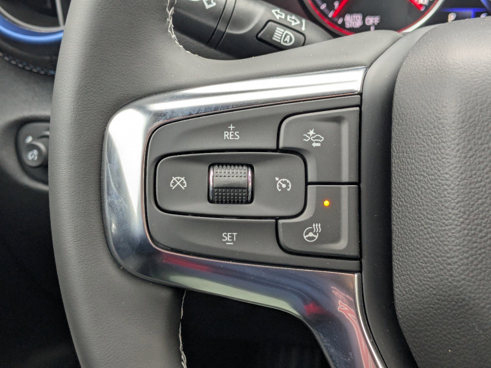 New 2025 Chevrolet Blazer RS w/ Driver Confidence II Package image 9