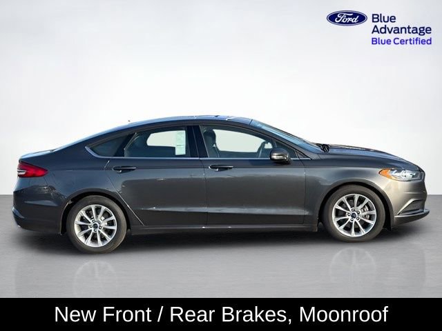 Certified 2017 Ford Fusion SE w/ Fusion SE Technology Package image 2