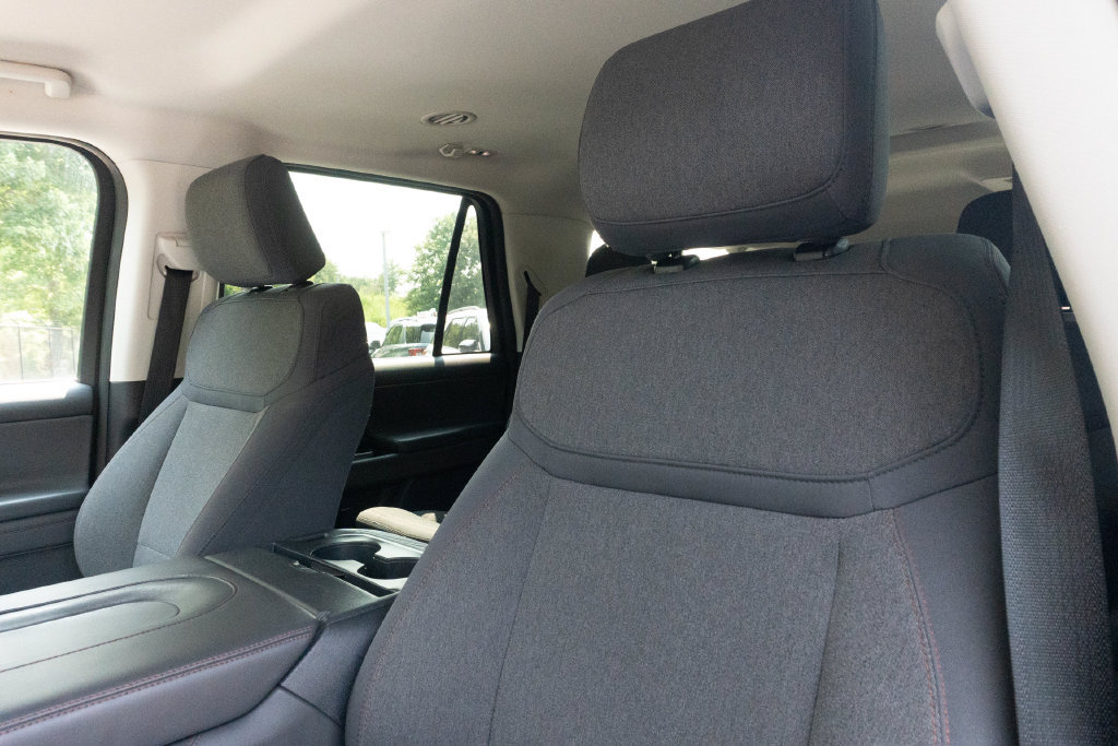 Used 2025 Ford Expedition Max Active RWD image 22