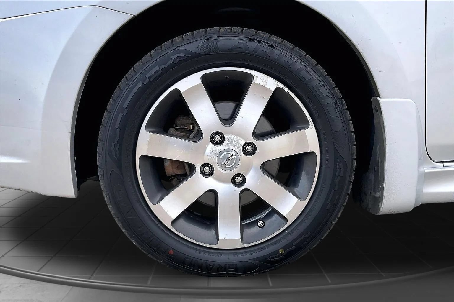 Used 2012 Nissan Sentra 2.0 SR w/ Special Edition Pkg FWD image 36