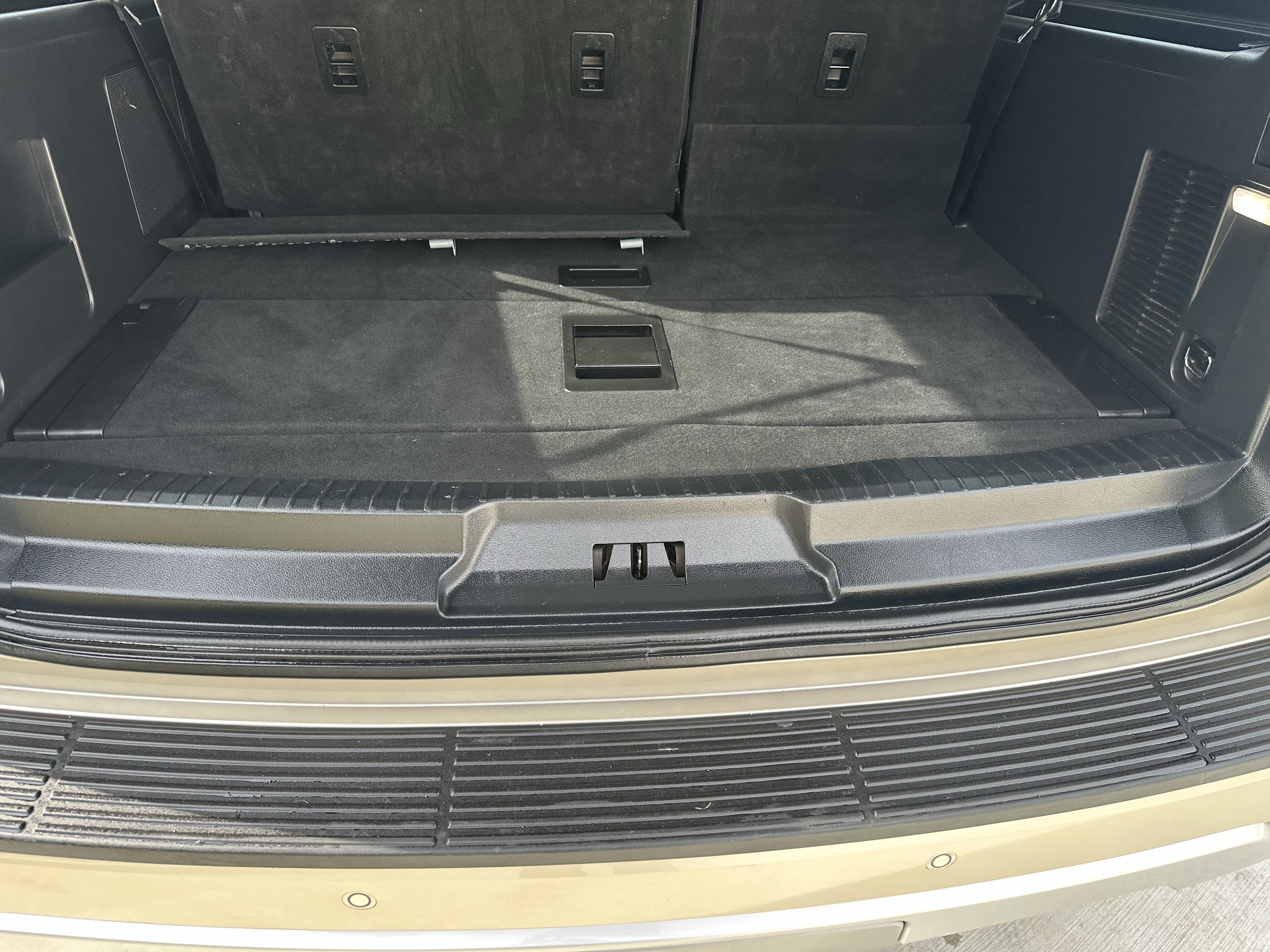 Used 2018 Ford Expedition Max Platinum AWD/4WD image 10