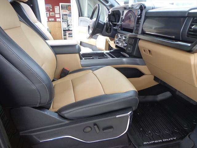 Used 2024 Ford F350 Lariat w/ Lariat Ultimate Package image 9