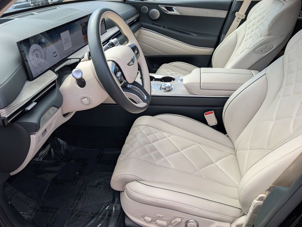 Used 2025 Genesis GV80 3.5T Prestige image 11